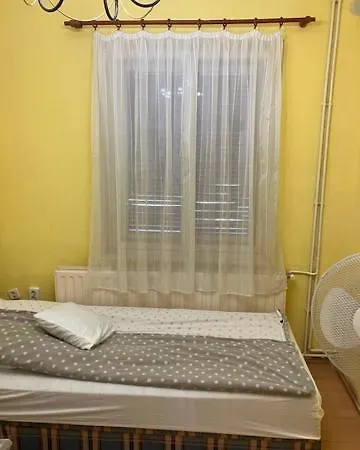 Appartement Fanni Aparmanhaz *